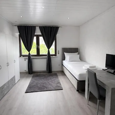 Airport Apartment